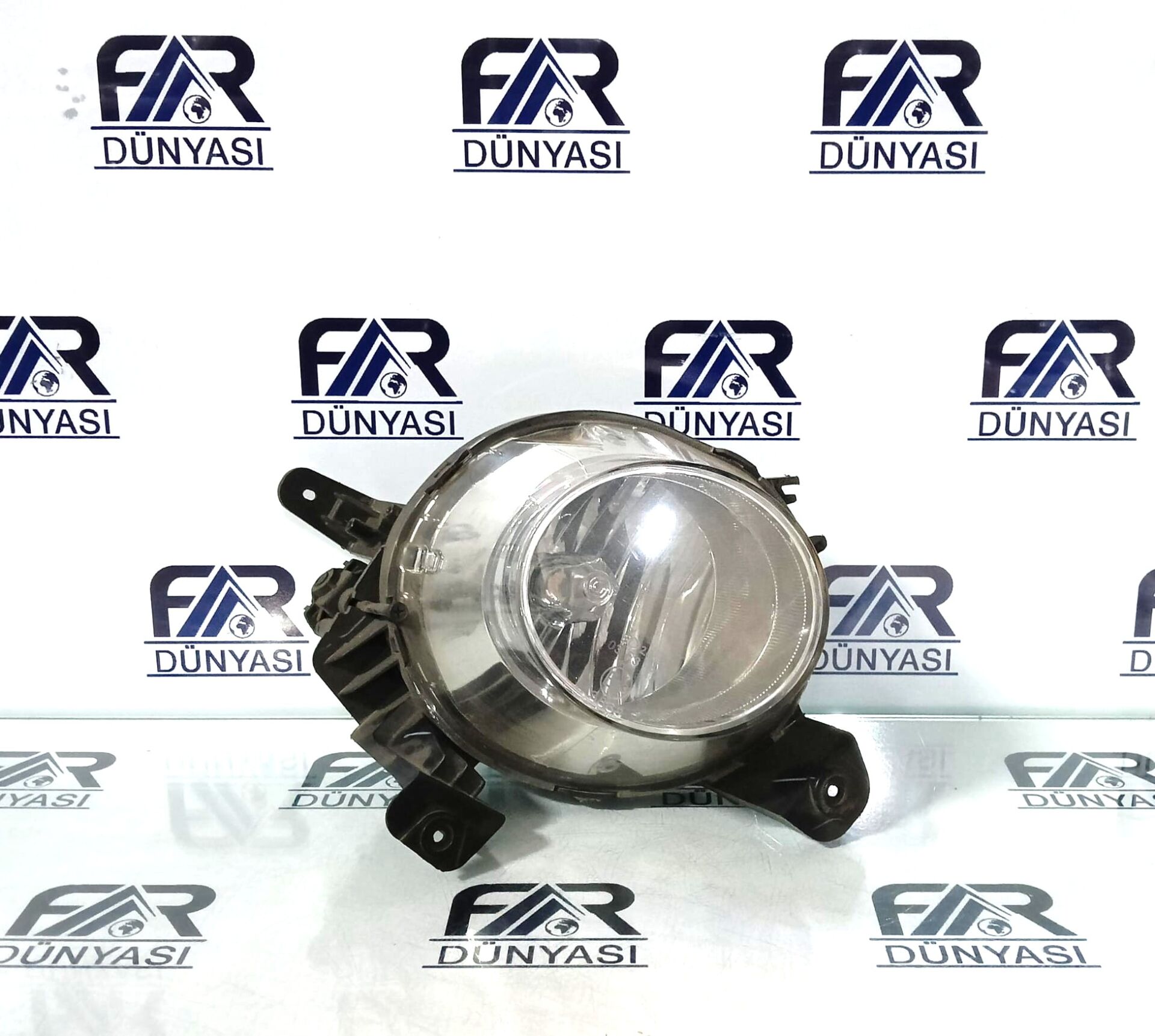 HYUNDAI I10 SOL SIS FARI 13-16 ORIJINAL CIKMA 92201B9020