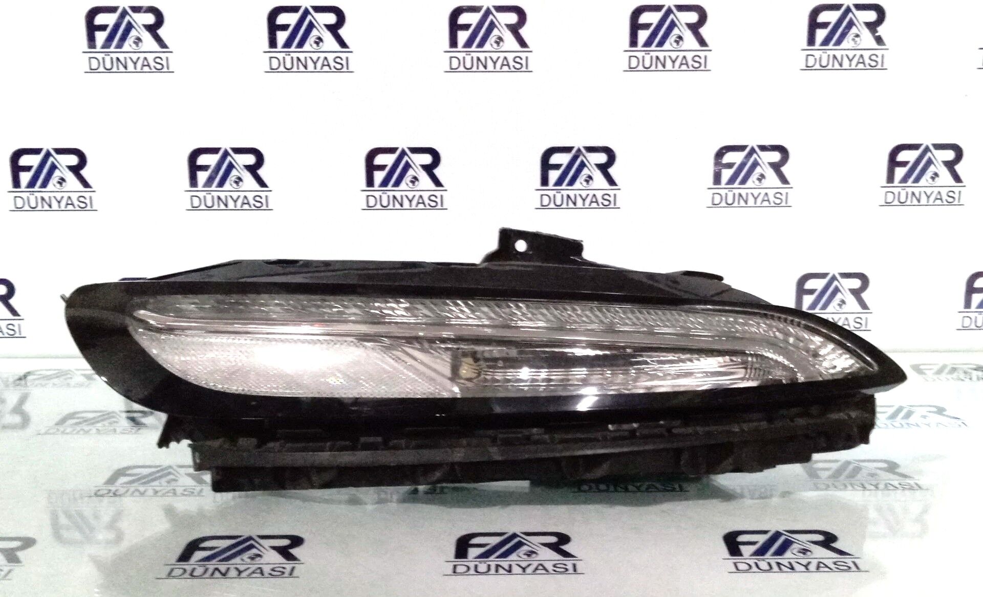 JEEP CHEROKEE 5 LED SAG GUNDUZ FARI 13-24 ORIJINAL CIKMA 68157104AQ