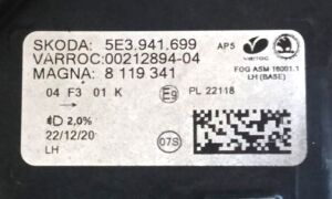 SKODA OCTAVIA 4 LED SOL SIS FARI 21-25 ORIJINAL CIKMA 5E3941699