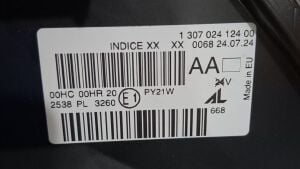 RENAULT MEGANE 3 (ZEMIN SIYAH) SOL FAR 12-14 ORIJINAL SIFIR 711307024124 260608405R
