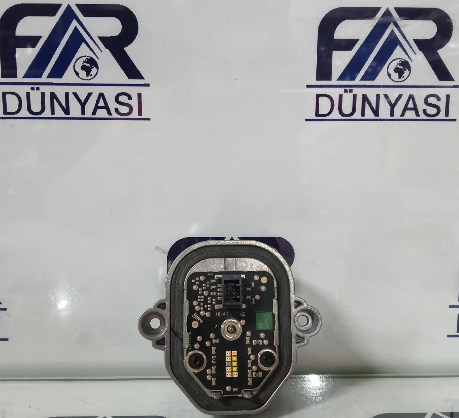 VOLVO XC60 S90 XC90 2016-2019 SAĞ LED BEYNİ B105151
