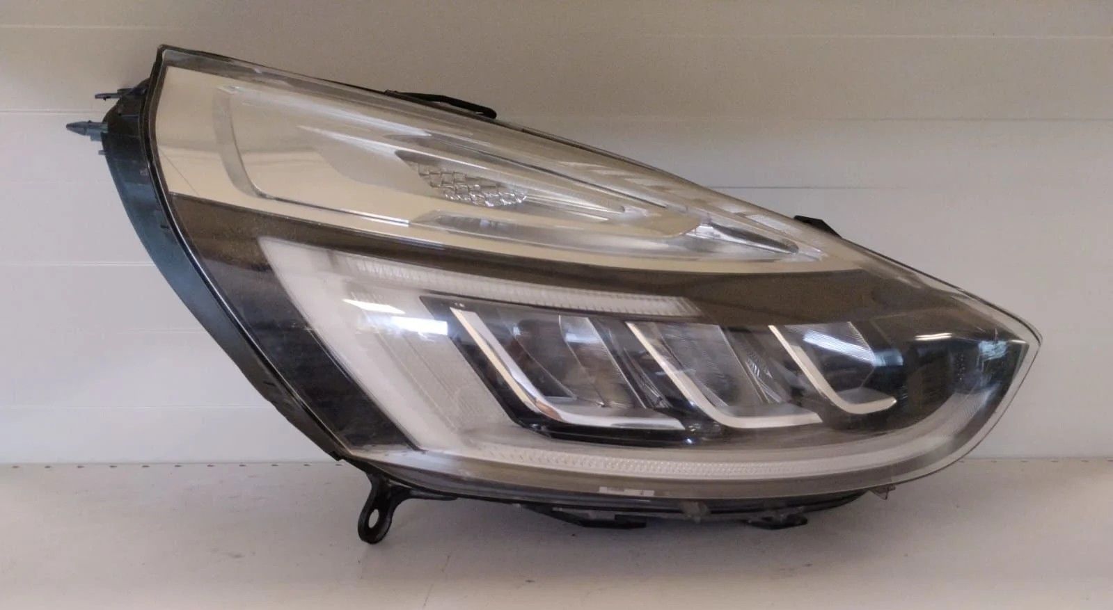 RENAULT CLIO IV FULL LED SAG FAR 12-20 ORIJINAL CIKMA 260100274R