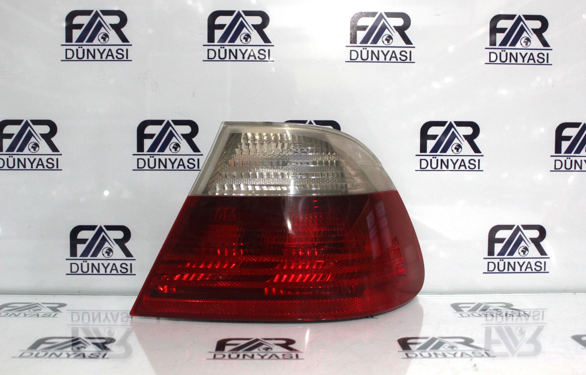 BMW 3 SERISI E46 COUPE BEYAZ SINYAL SAG DIS STOP 99-05 ORIJINAL CIKMA 8364826