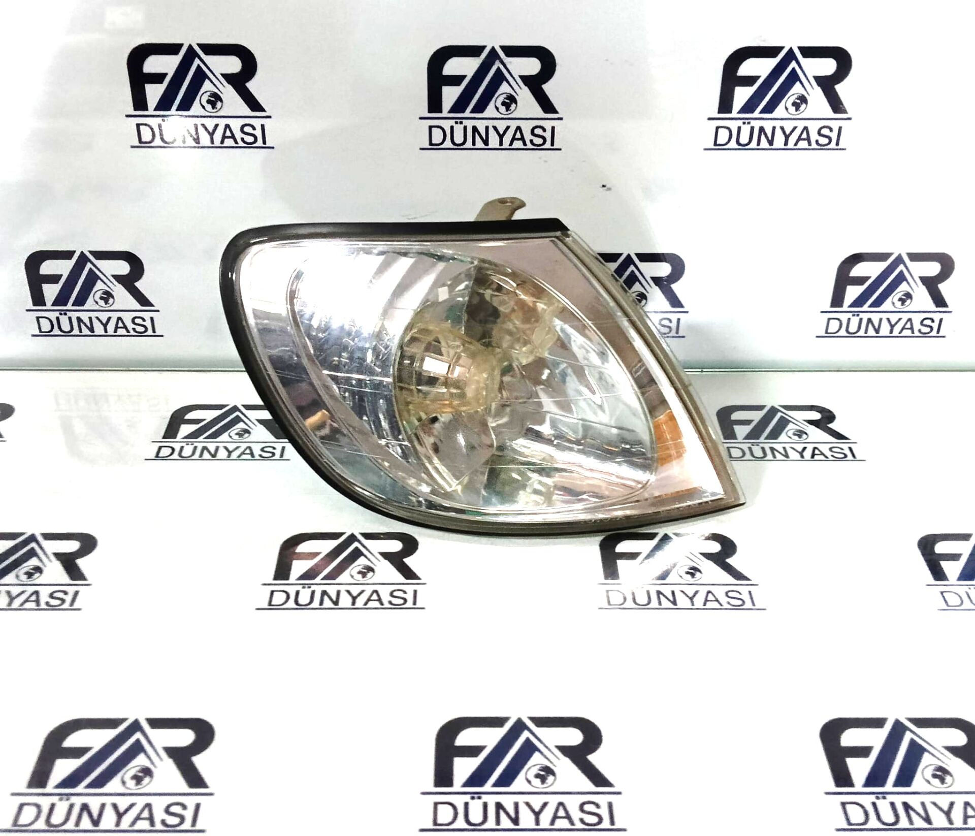 TOYOTA COROLLA SPACIO SAG SINYAL 97-01 ORIJINAL CIKMA 8151013030