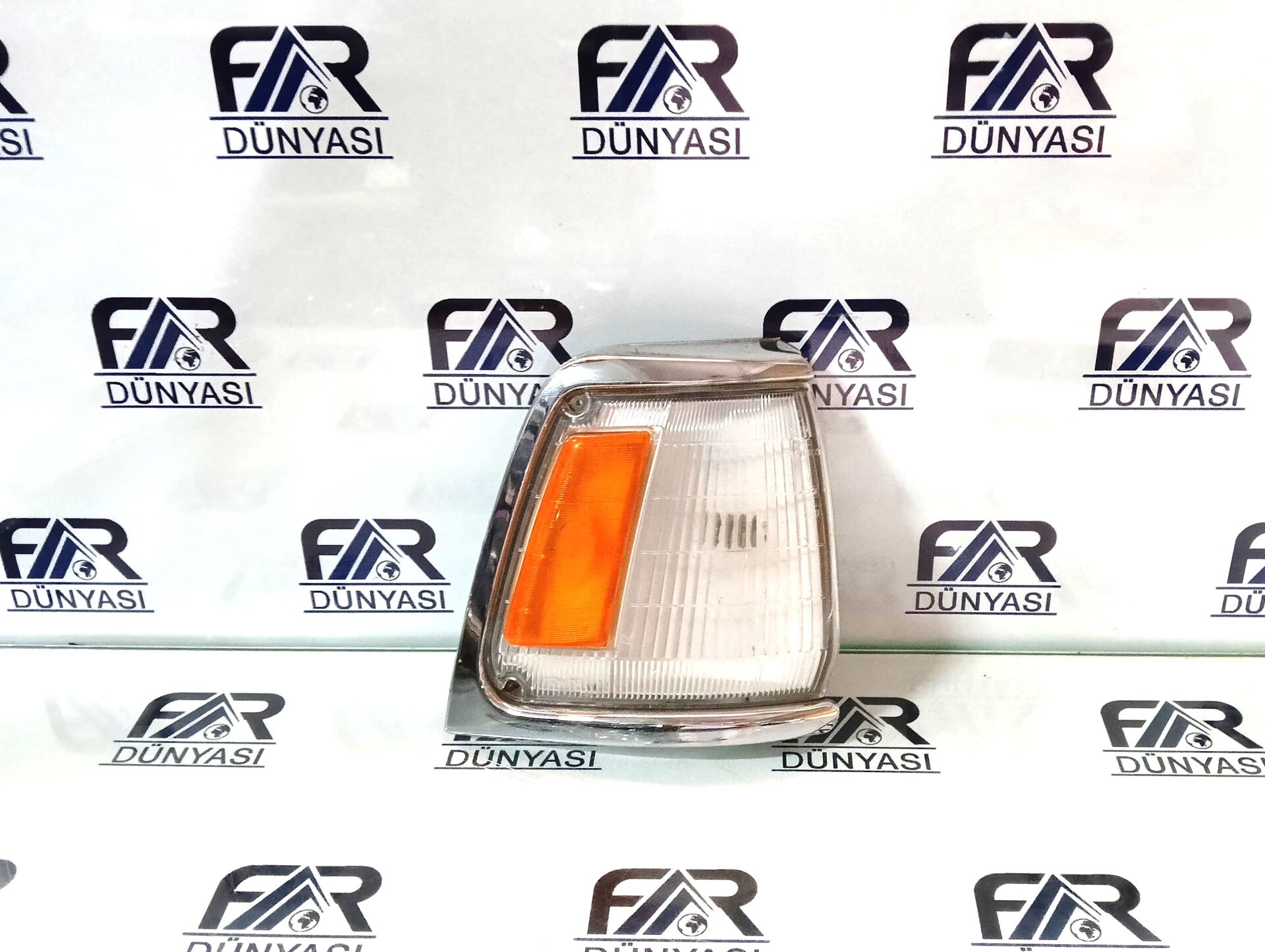 TOYOTA HILUX LN106 SAG SINYAL 89-97 ORIJINAL CIKMA  81610-89174