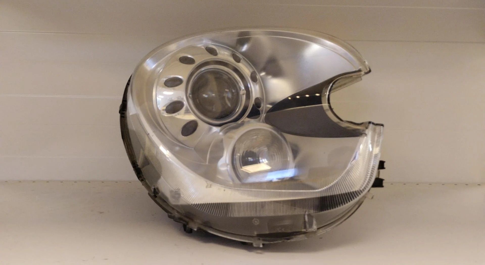 MINI COOPER COUNTRYMAN R60 SAG FAR 11-16 ORIJINAL CIKMA 9801040-05