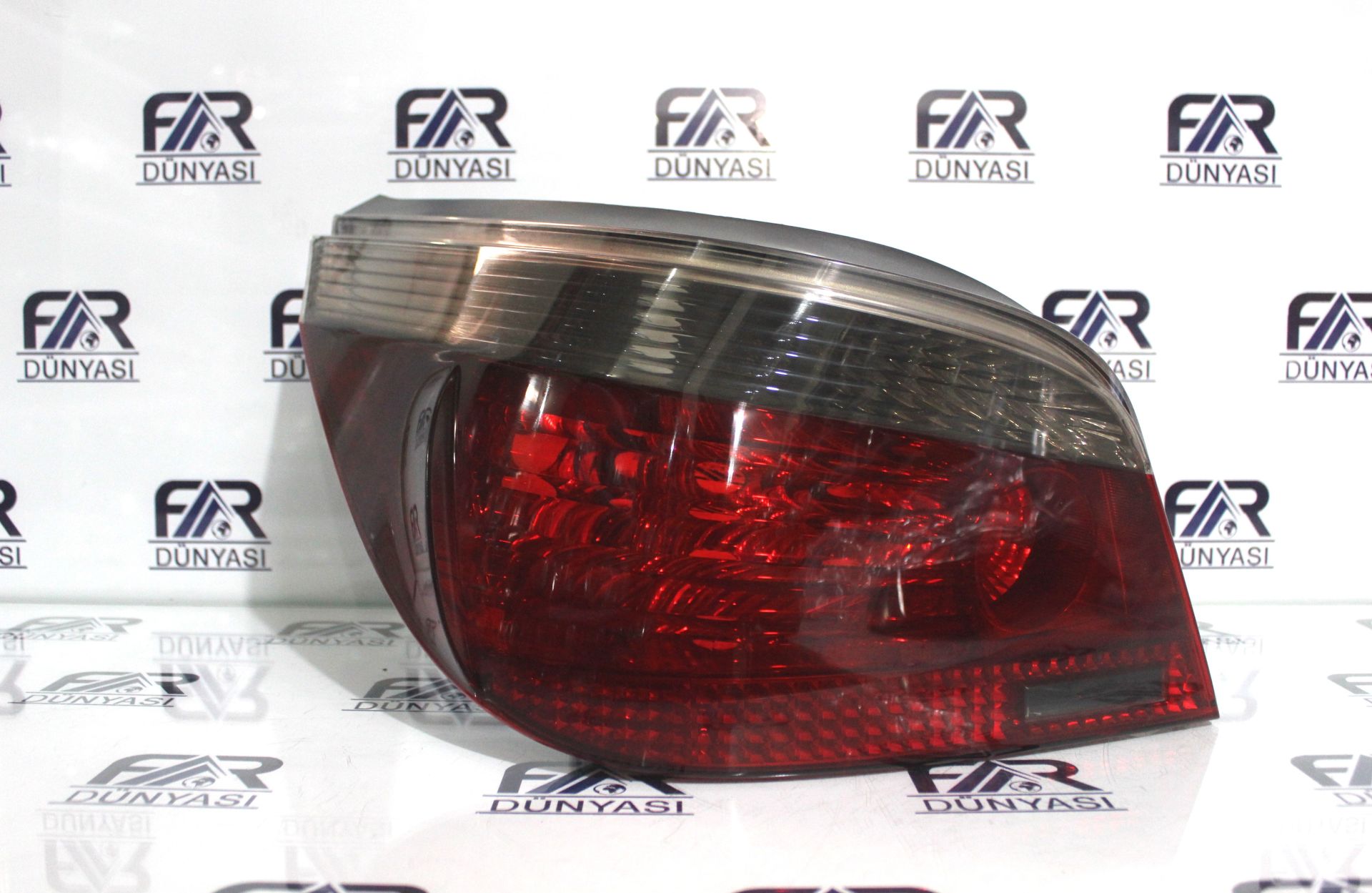 BMW 5 SERISI E60 FUME SOL STOP 04-08 ORIJINAL CIKMA 63216910767