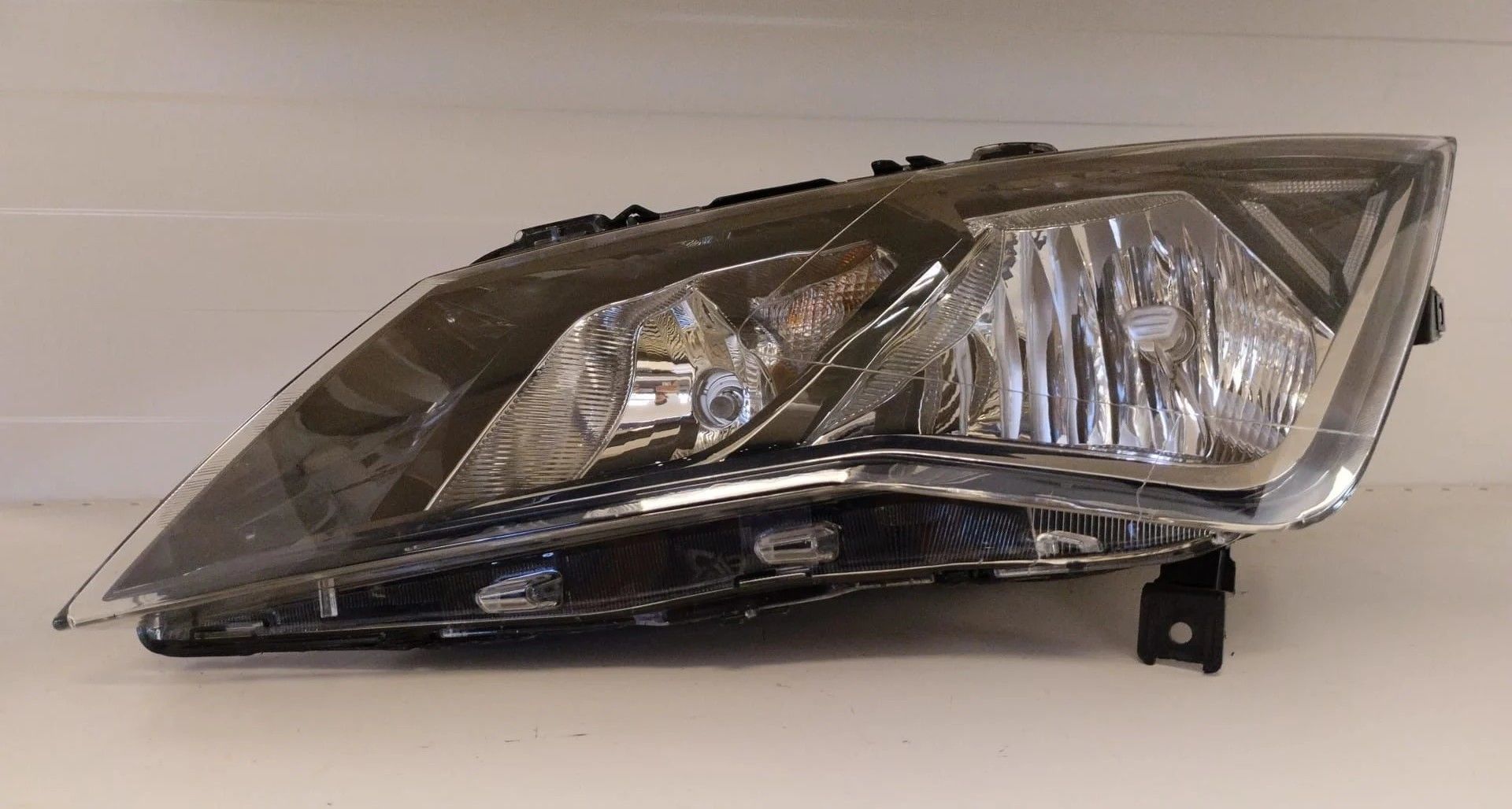 SEAT LEON SOL FAR 13-16 ORIJINAL SIFIR 5F1941015B 90101657