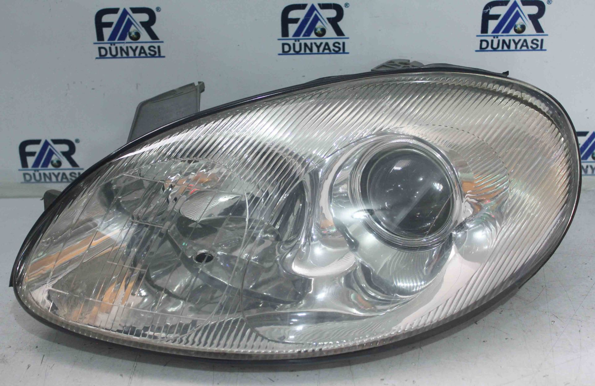 DAEWOO LEGANZA SOL FAR 97-02 ORIJINAL CIKMA 0301000825