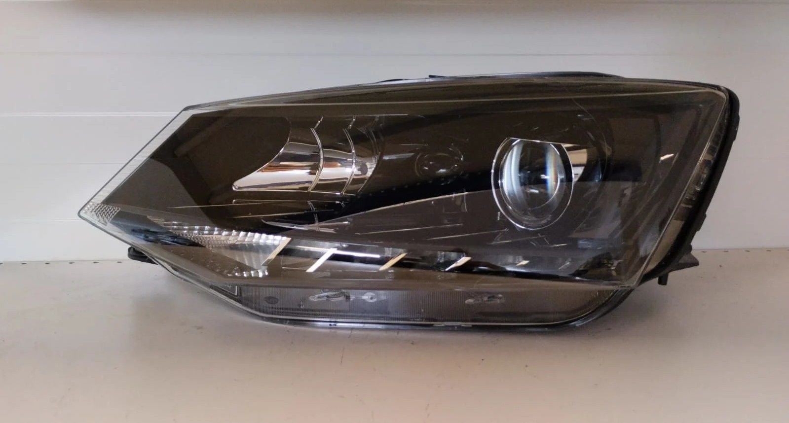 SKODA FABIA III XENON LED SOL FAR 15-20 ORIJINAL SIFIR 1EL011824-21