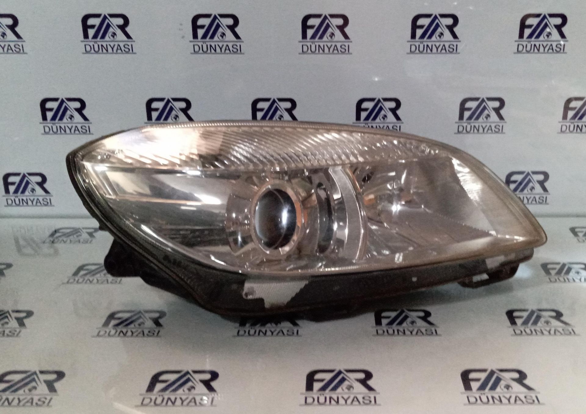 SKODA FABIA II ROOMSTER MERCEKLI SAG FAR 07-15 ORIJINAL CIKMA 5J1941018D 5J1941016D