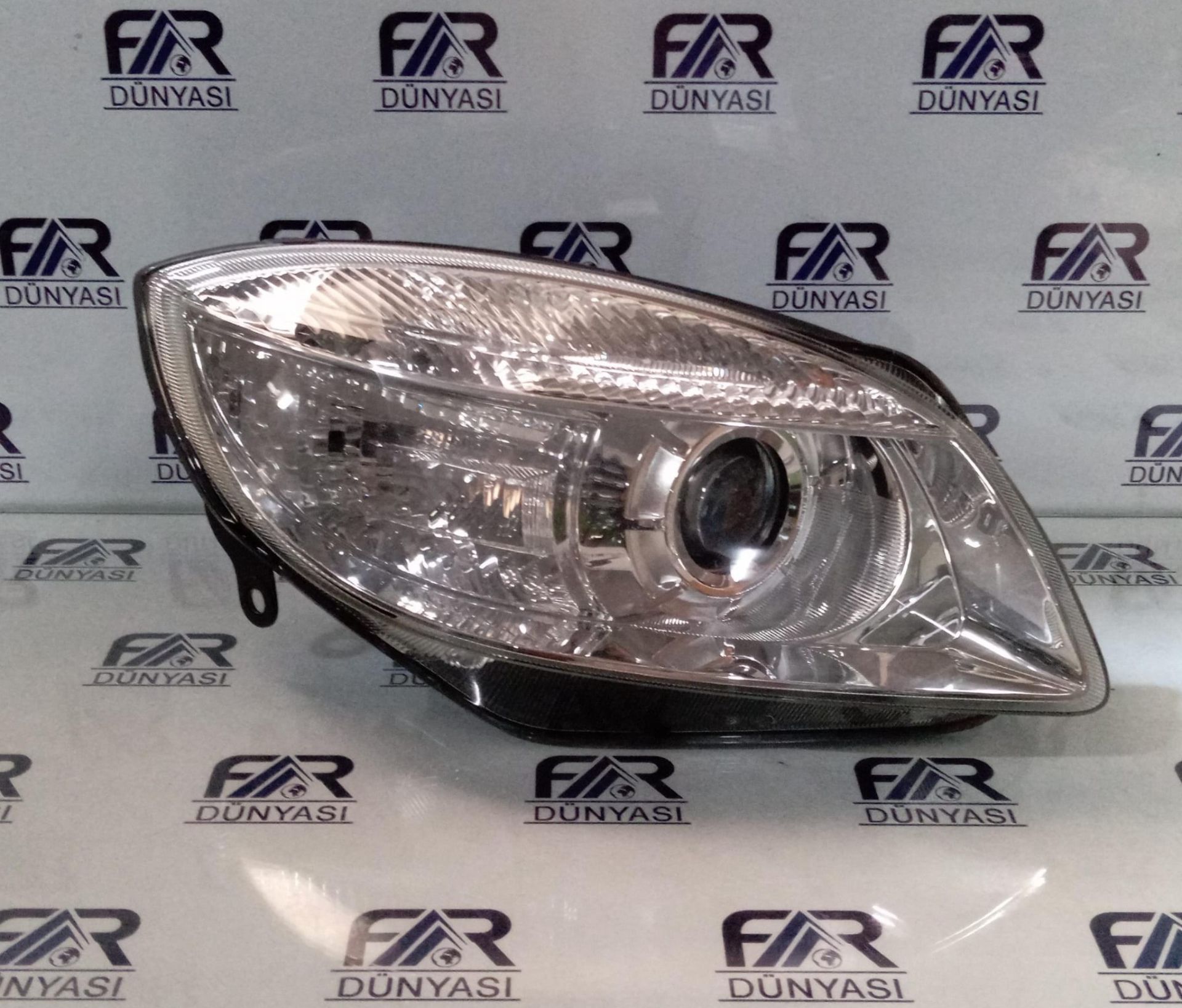 SKODA FABIA II ROOMSTER MERCEKLI SAG FAR 07-15 ORIJINAL SIFIR 1EL247025-26