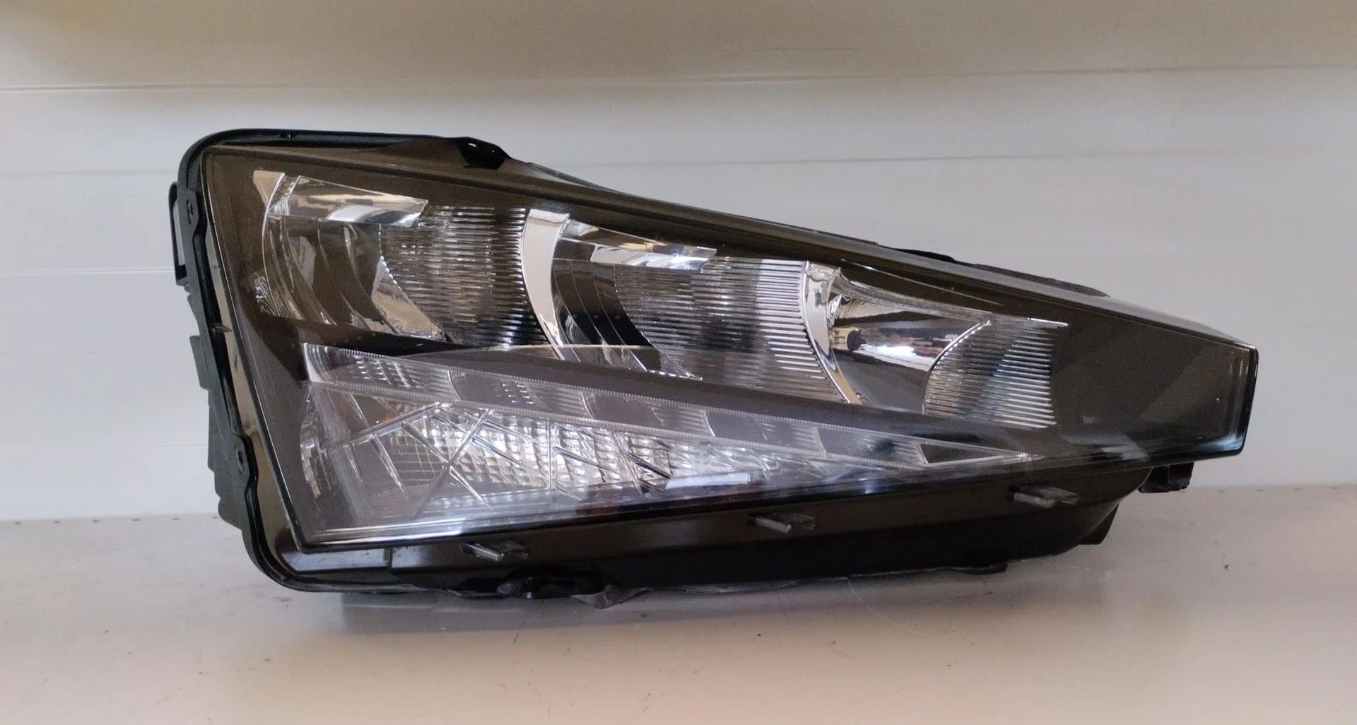 SKODA SCALA FULL LED SAG FAR 19-21 ORIJINAL CIKMA 657941016