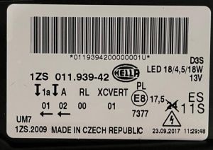 SKODA SUPERB III XENON LED SAG FAR 15-20 ORIJINAL SIFIR 1ZS011939-421