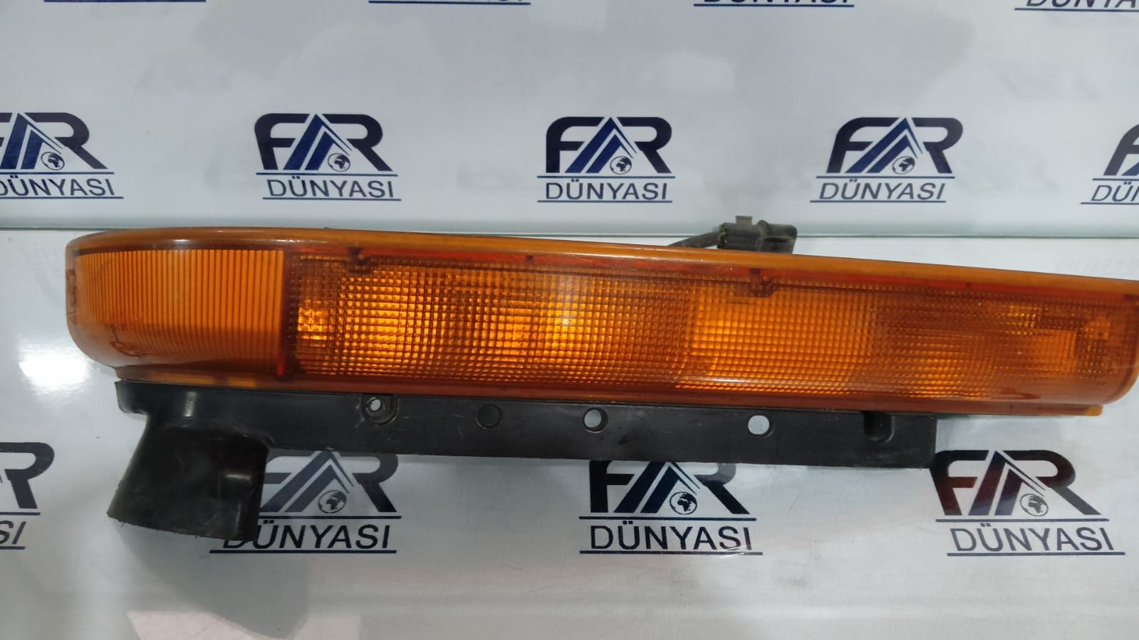MITSUBISHI FUSO LENS ORJINAL ÇIKMA  SOL SINYAL LAMBASI 21087112