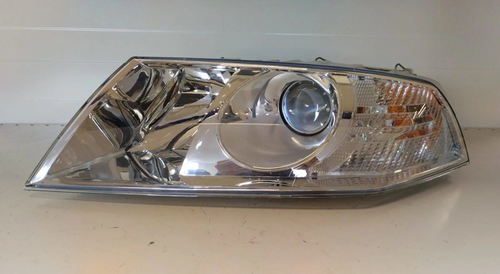 SKODA OCTAVIA II XENON SOL FAR 09-13 ORIJINAL SIFIR 1Z2941017M