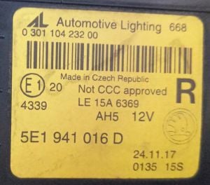 SKODA OCTAVIA III LED SAG FAR 17-21 ORIJINAL CIKMA 030110423200 5E1941016D