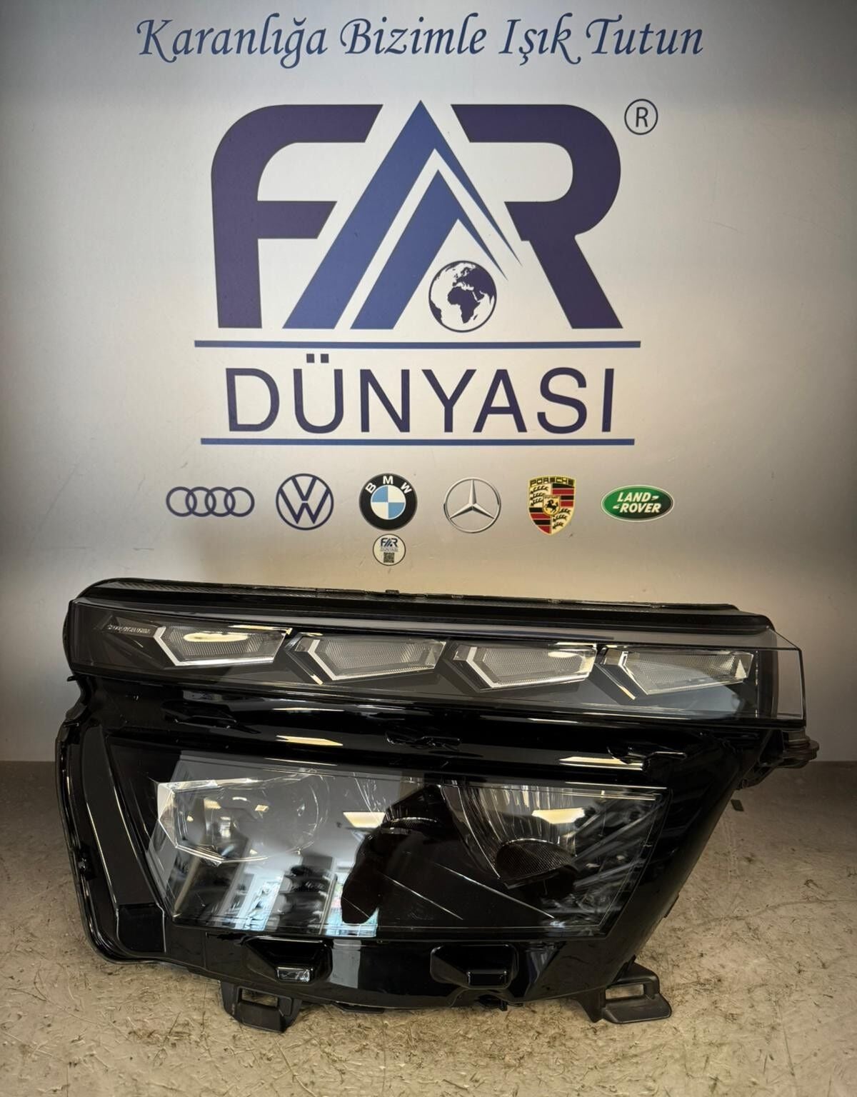 SKODA KAMIQ CRYSTAL LIGHTING LED MERCEKLI SAG FAR 19-23 ORIJINAL SIFIR 658941016B