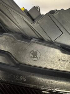 SKODA KAMIQ CRYSTAL LIGHTING LED MERCEKLI SAG FAR 19-23 ORIJINAL SIFIR 658941016B