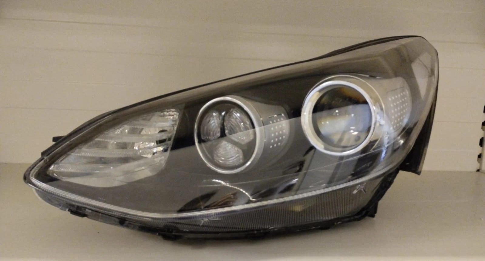 KIA SPORTAGE LED SOL FAR 16-21 ORIJINAL CIKMA 92101F1010