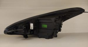 KIA SPORTAGE XENON LED SAG FAR 16-21 ORIJINAL CIKMA 92102F1010