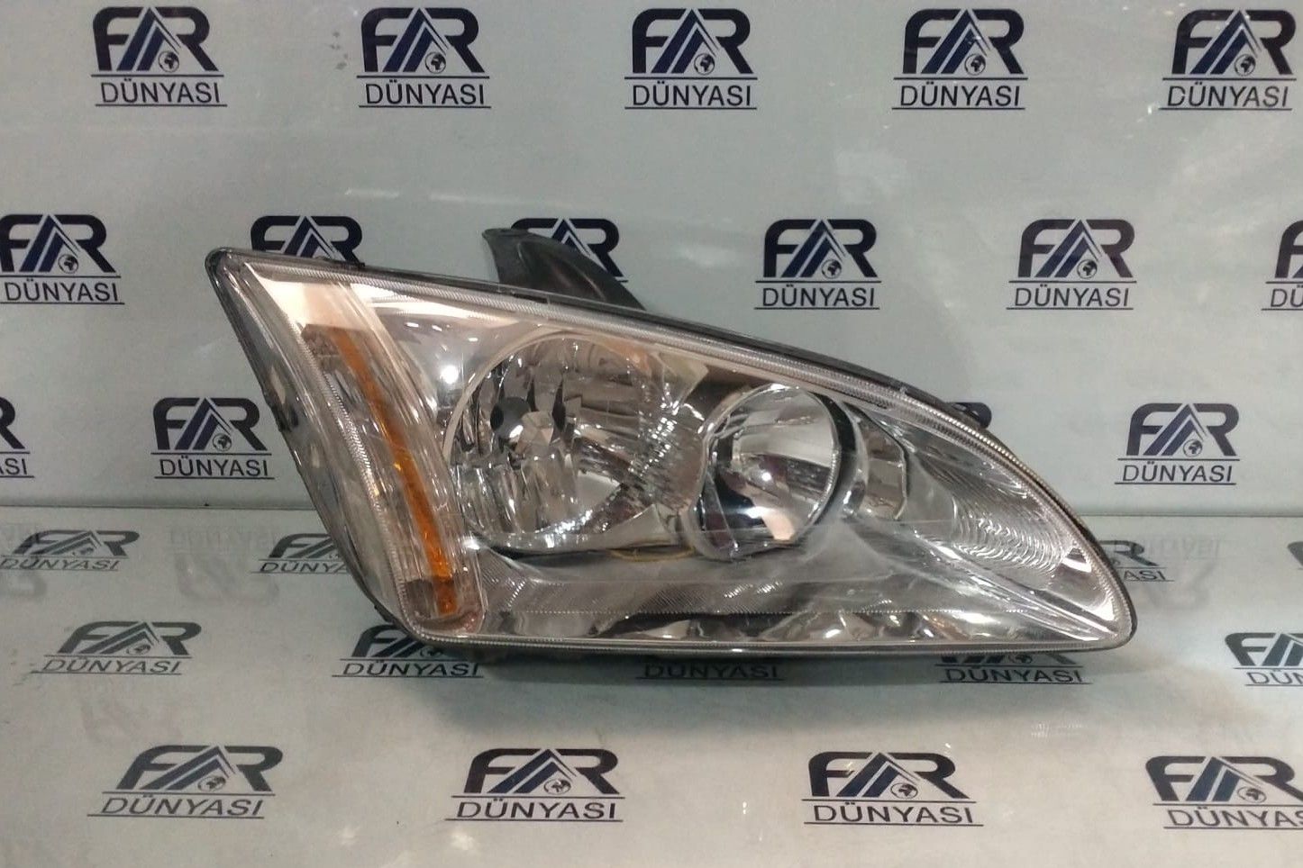 FORD FOCUS II SAG FAR 04-08 ORIJINAL CIKMA 4M5113099AD