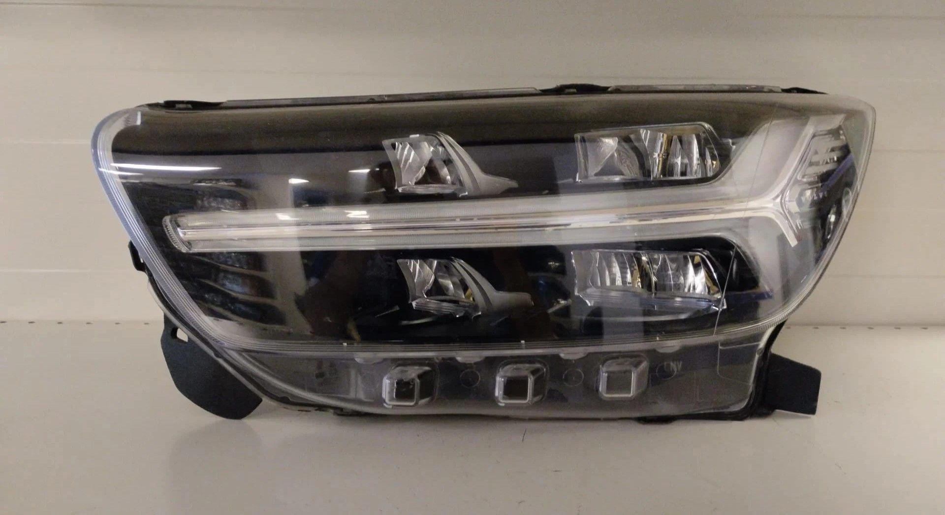 VOLVO XC40 FULL LED SOL FAR 17-23 ORIJINAL CIKMA 31446784