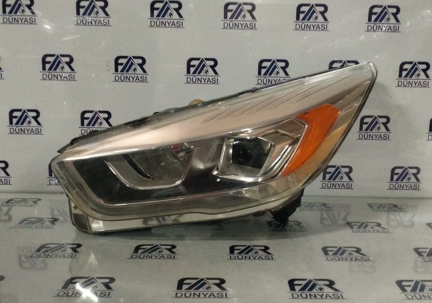 FORD KUGA II LED (SARI REFLEKTOR) SOL FAR 17-19 ORIJINAL CIKMA GV4113W030CF