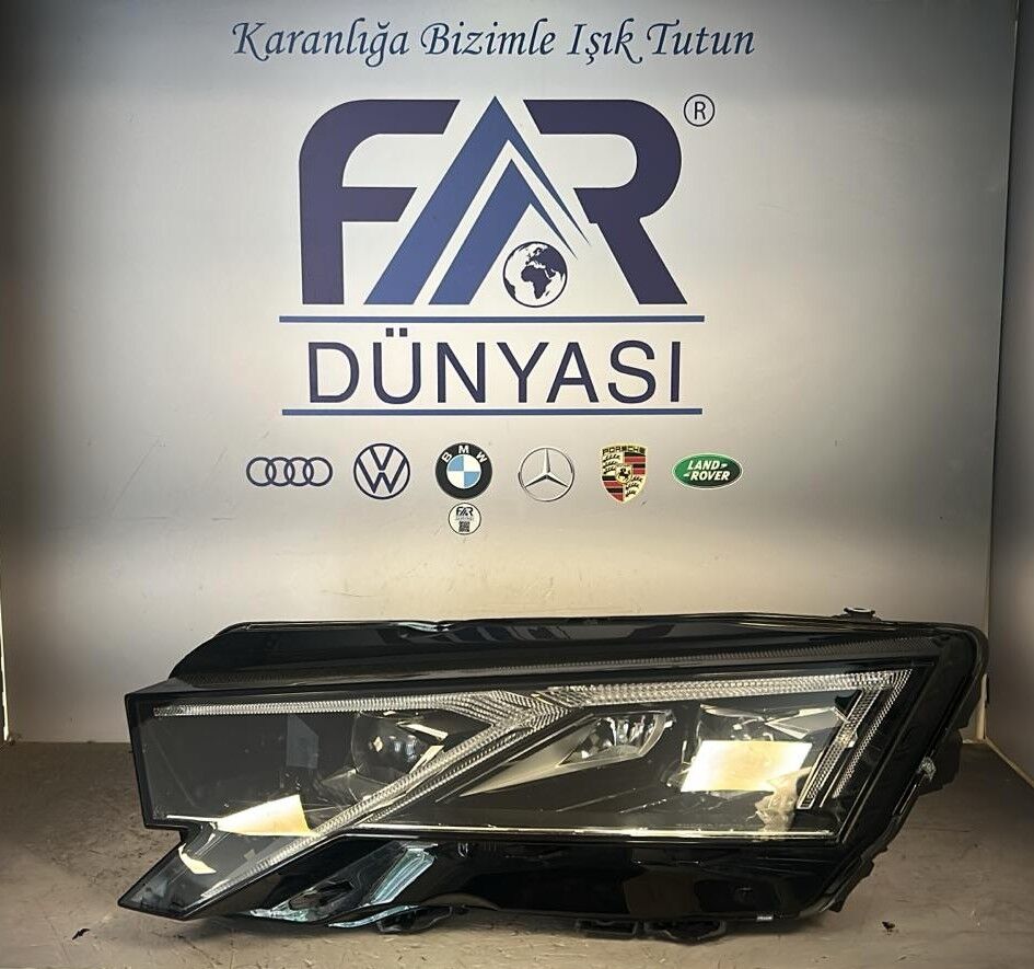 SKODA OCTAVIA 4 FULL LED MATRIX SOL FAR 24- ORIJINAL SIFIR (TASIMA HATALI) 5E4941035