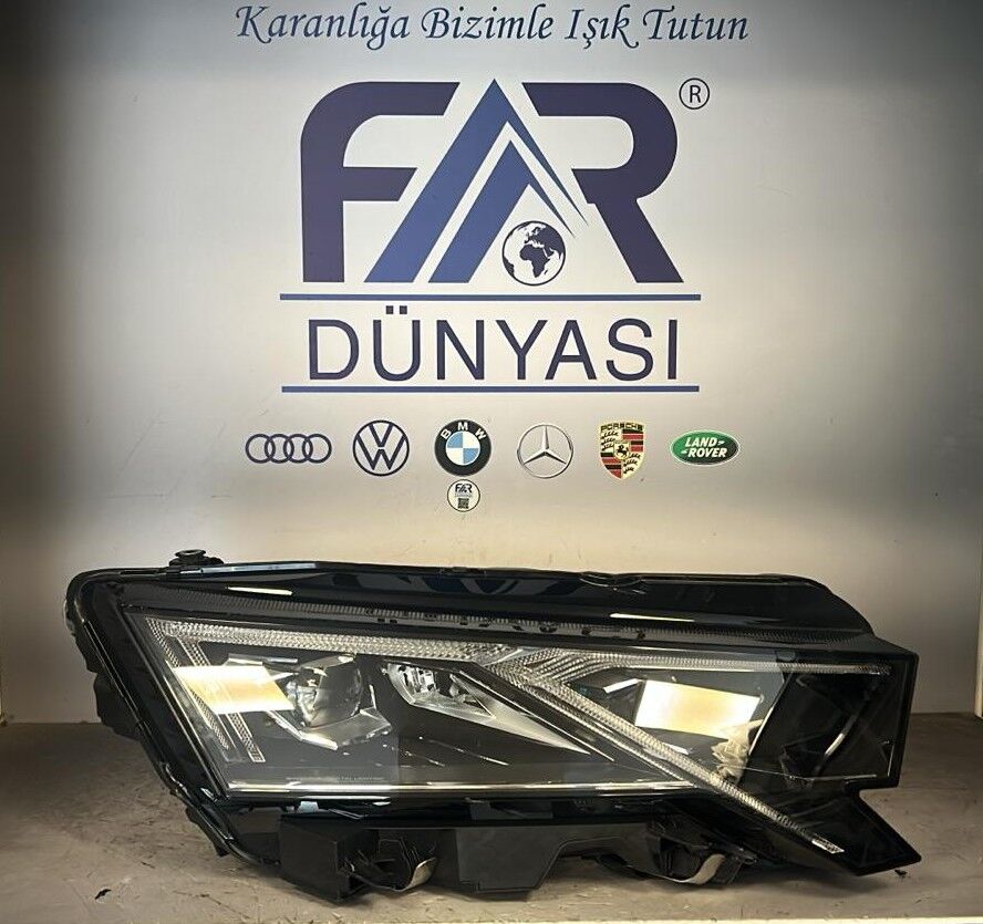 SKODA OCTAVIA 4 FULL LED MATRIX SAG FAR 24- ORIJINAL SIFIR (TASIMA HATALI) 5E4941036
