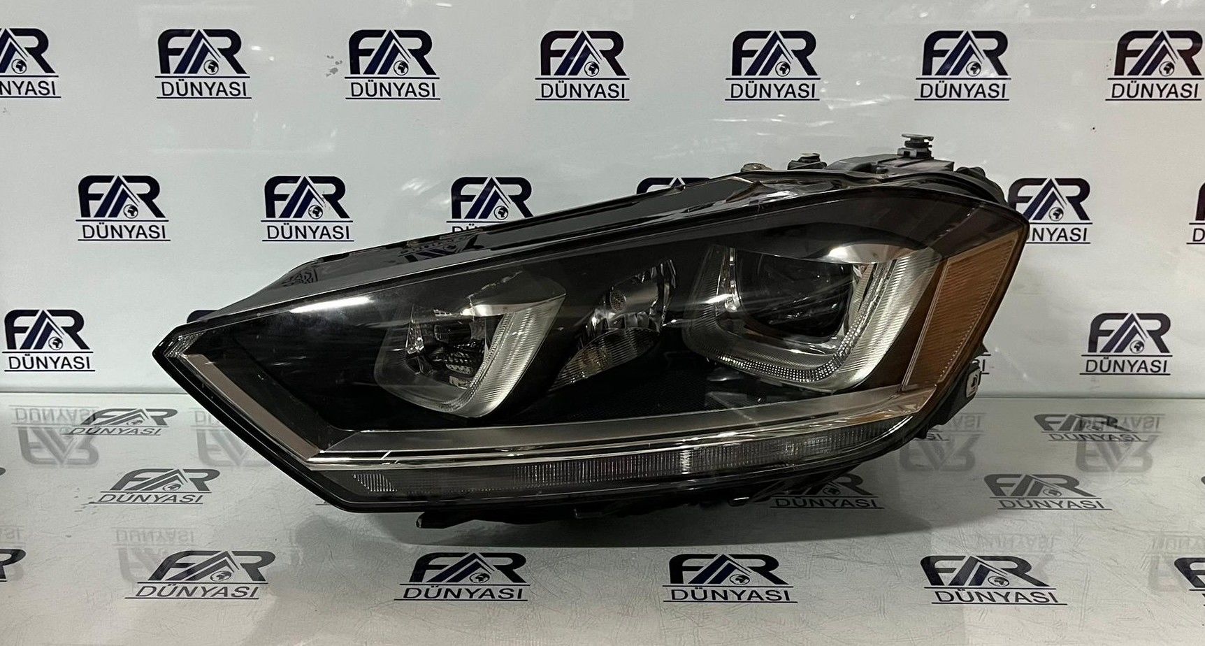 VOLKSWAGEN GOLF 7 SPORTSVAN XENON LED SOL FAR 14-17 ORIJINAL CIKMA 517941033B