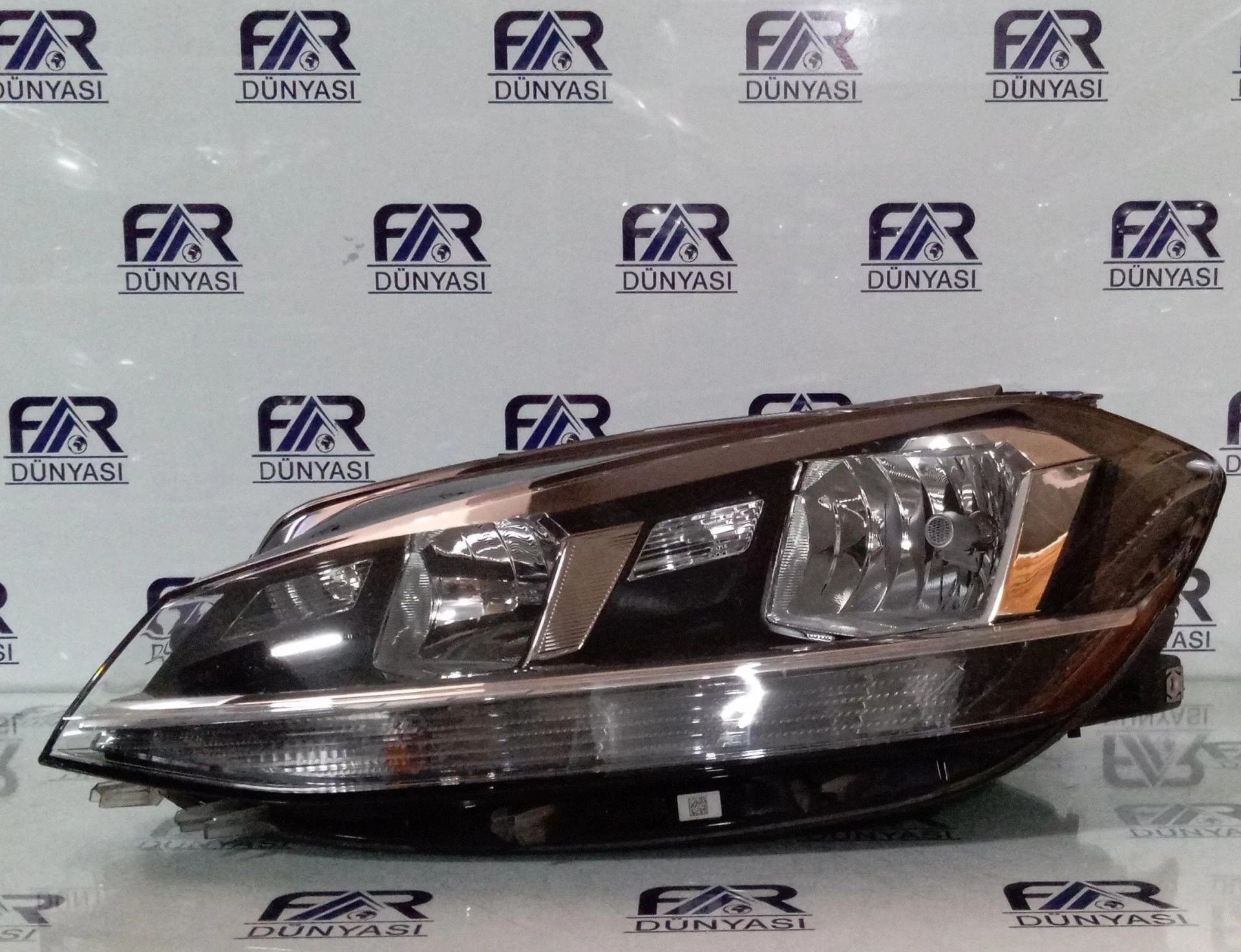 VOLKSWAGEN GOLF 7 SOL FAR 17-20 ORIJINAL CIKMA 5G1941005D 1EB013924011