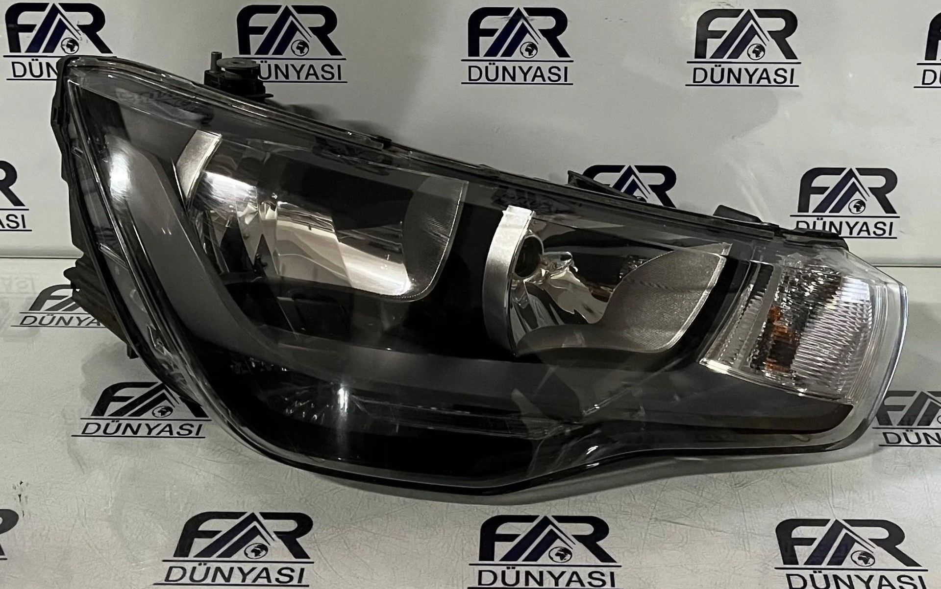 AUDI A1 8X SAG FAR 11-14 ORIJINAL CIKMA 8X0941004A