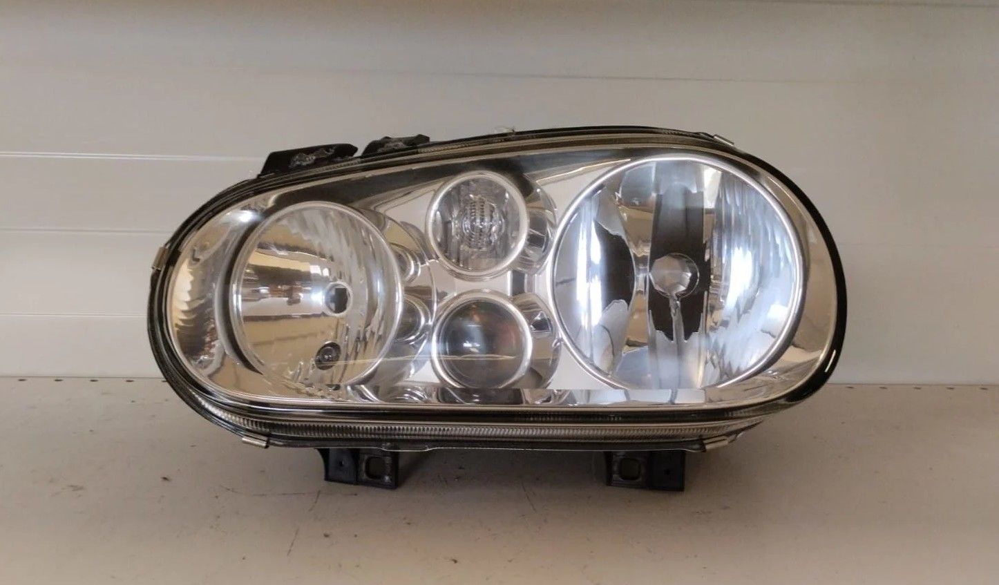 VOLKSWAGEN GOLF 4 SOL FAR 97-03 ORIJINAL SIFIR 1EL00770005