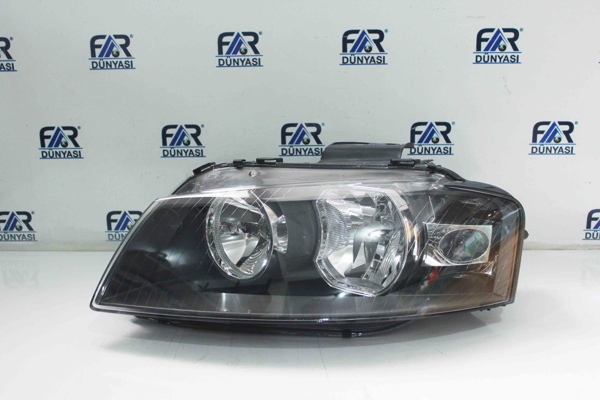 AUDI A3 SPORTBACK SOL FAR 05-08 ORIJINAL SIFIR 0301206201