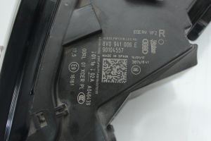 AUDI A3 Z XENON SAG FAR 16-19 ORIJINAL CIKMA 8V0941006E