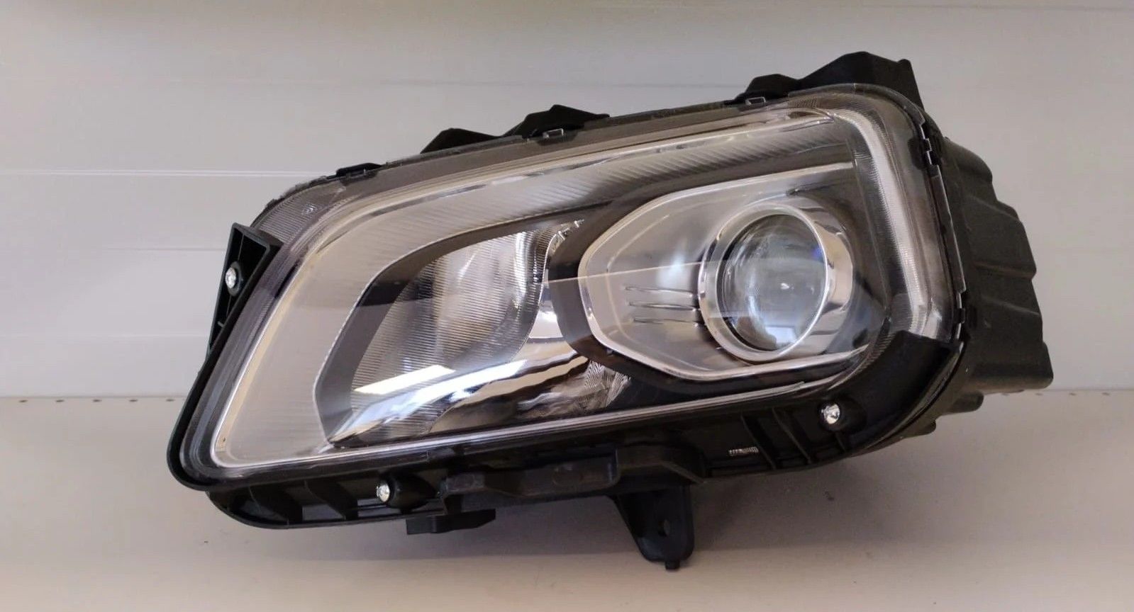 HYUNDAI KONA SOL FAR 18-21 ORIJINAL CIKMA 92101-J9020