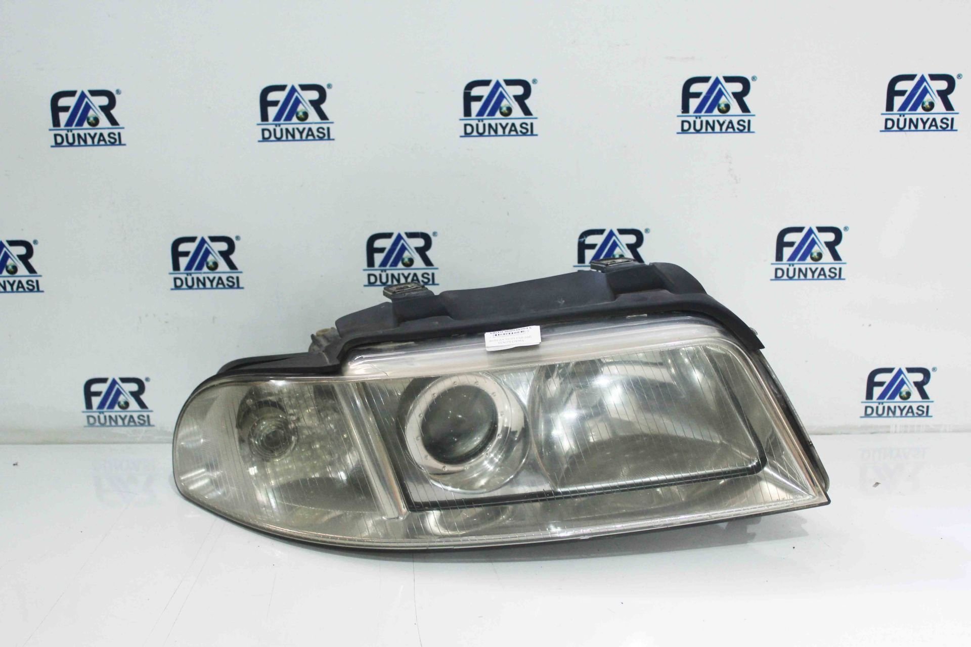 AUDI A4 B5 SAG FAR 94-01 ORIJINAL CIKMA 8D0941004AN