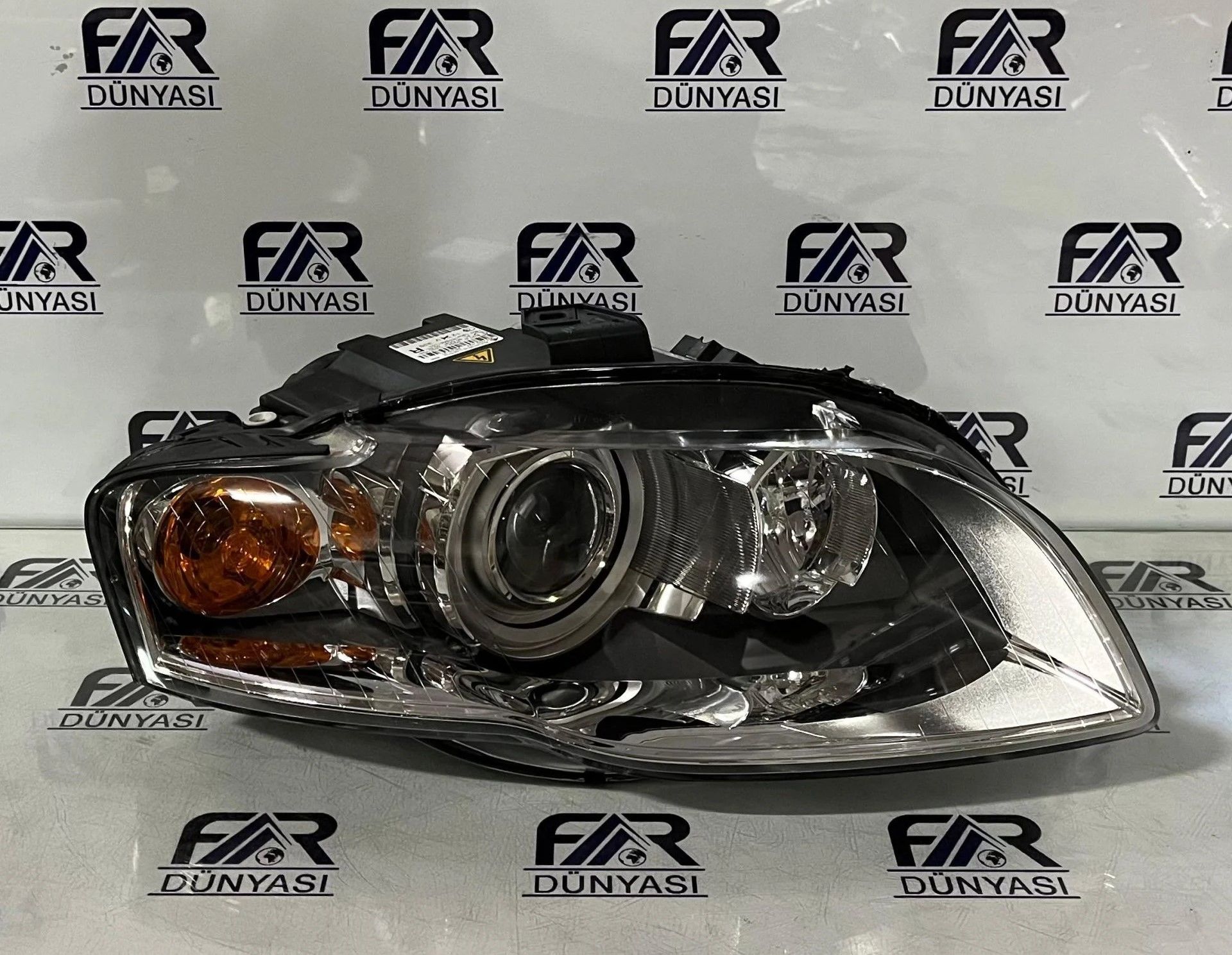 AUDI A4 B7 XENON SAG FAR 05-08 ORIJINAL SIFIR 1307022437 8E0941029AS