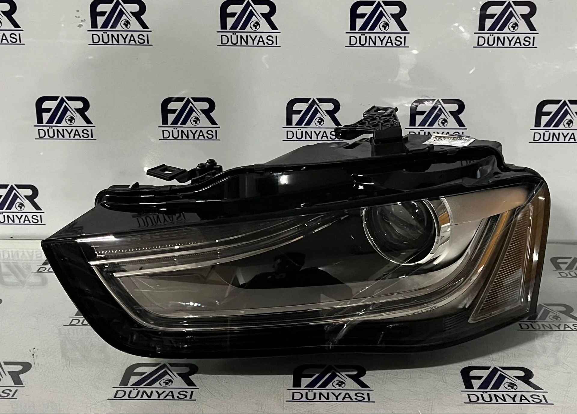 AUDI A4 B8 MAKYAJLI XENON LED SOL FAR 08-15 ORIJINAL CIKMA 8KO941043C LE10B6235