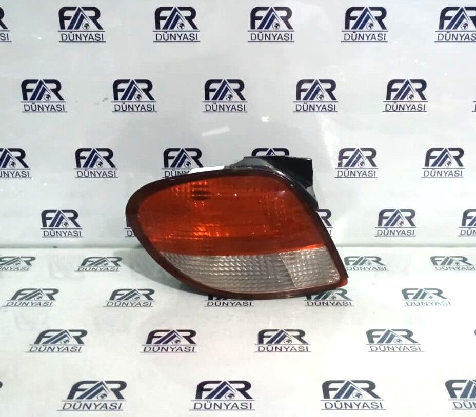 HYUNDAI COUPE SOL STOP 99-02 ORIJINAL CIKMA 92401-275