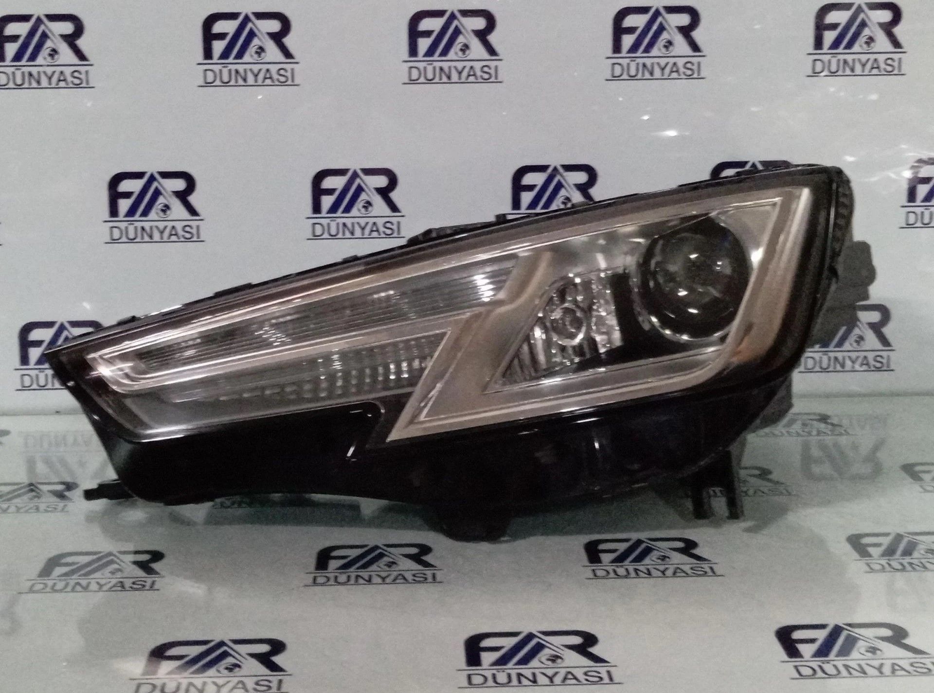 AUDI A4 B9 XENON SOL FAR 15-19 ORIJINAL CIKMA 8W0941005A