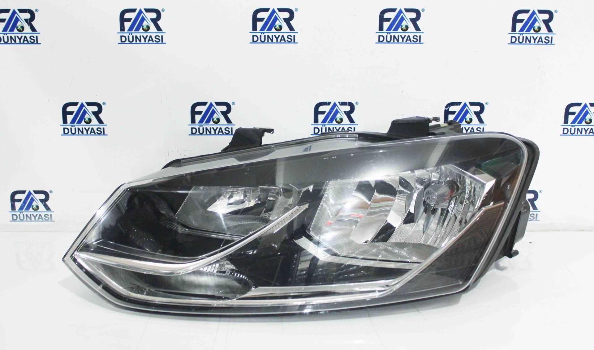 VOLKSWAGEN POLO 5 SOL FAR 14-17 ORIJINAL CIKMA 6C1941005B 1EB012034-01