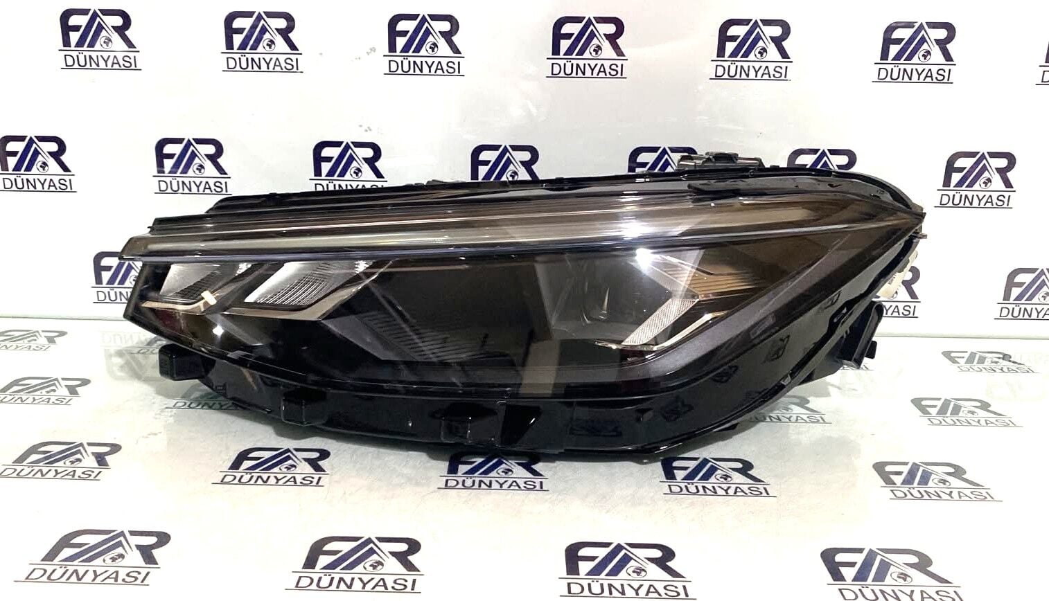 VOLKSWAGEN PASSAT B9 FULL LED SOL FAR 23-25 ORIJINAL SIFIR 3J1941005