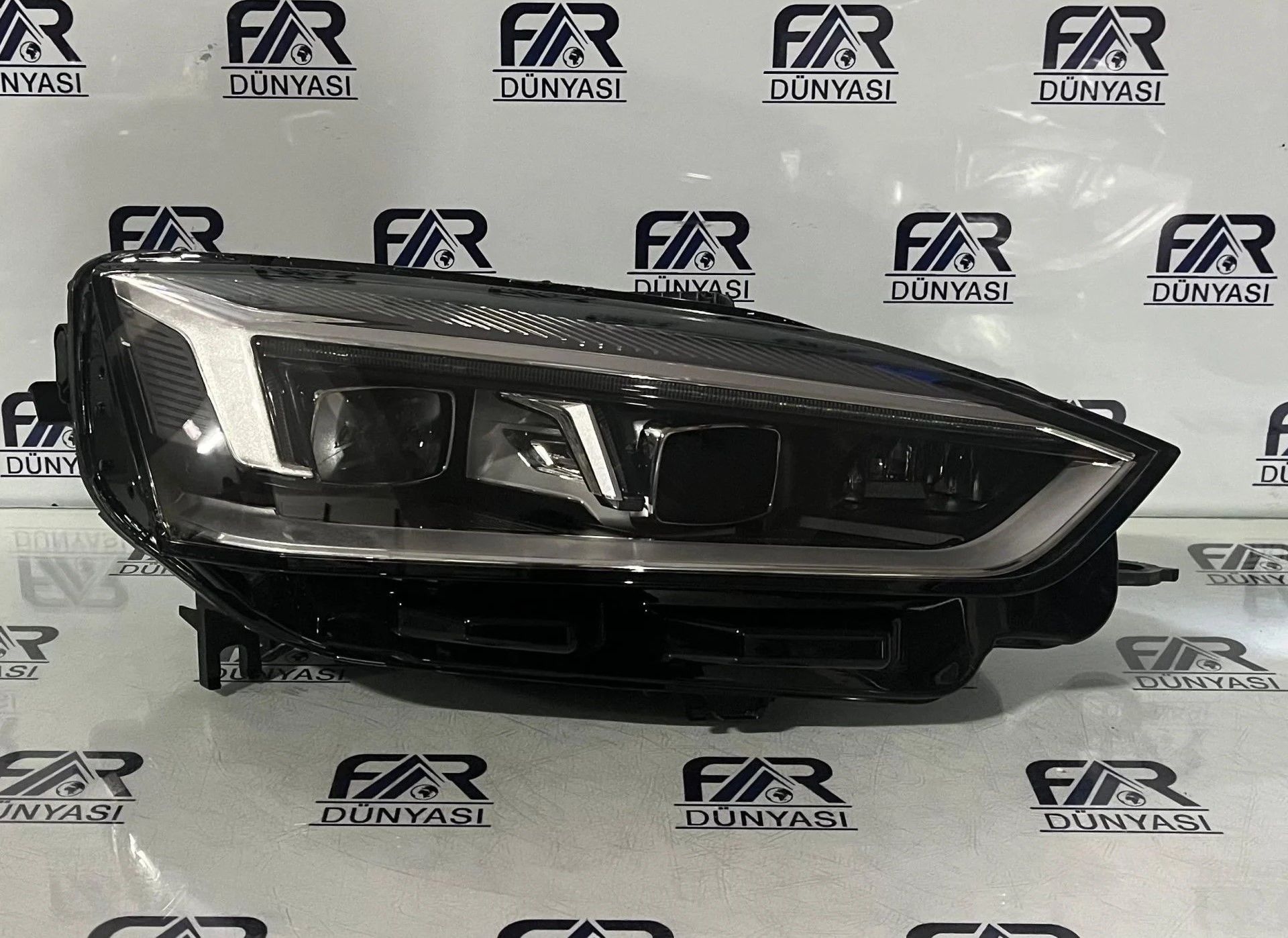AUDI A5 B9 FULL LED SAG FAR 17-20 ORIJINAL CIKMA 8W6941034D 8W6941774D