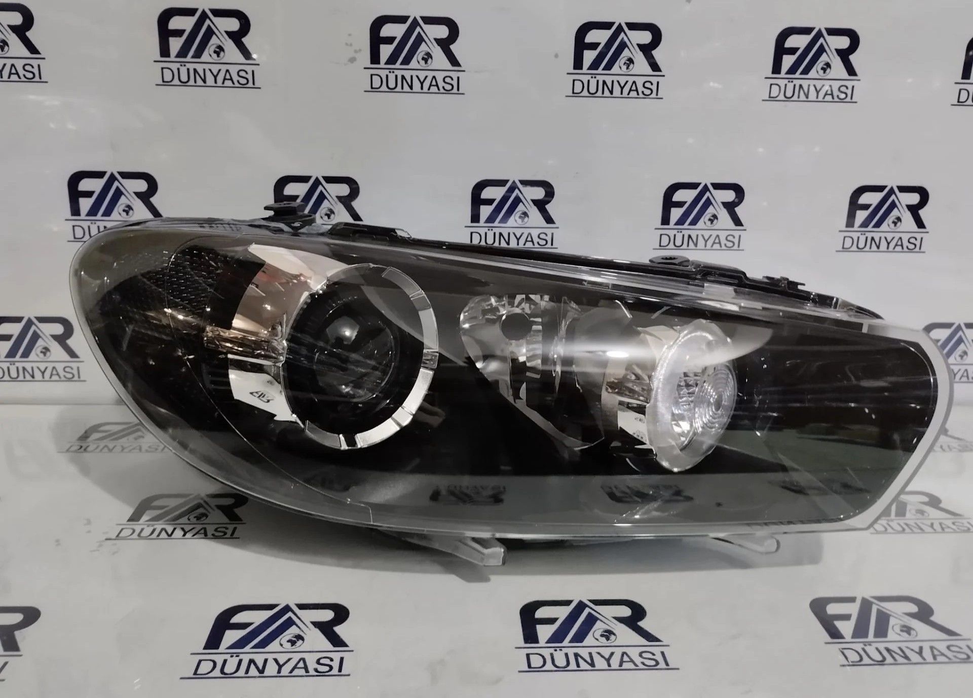 VOLKSWAGEN SCIROCCO MAKYAJLI XENON SAG FAR 15-18 ORIJINAL SIFIR 89320019 043659