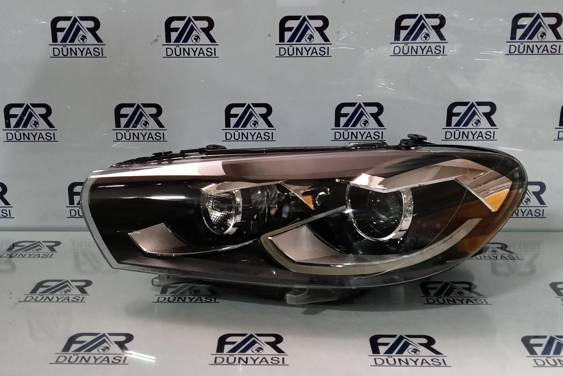 VOLKSWAGEN SCIROCCO MAKYAJLI XENON LED SOL FAR 15-18 ORIJINAL SIFIR 045420 1K8941753K