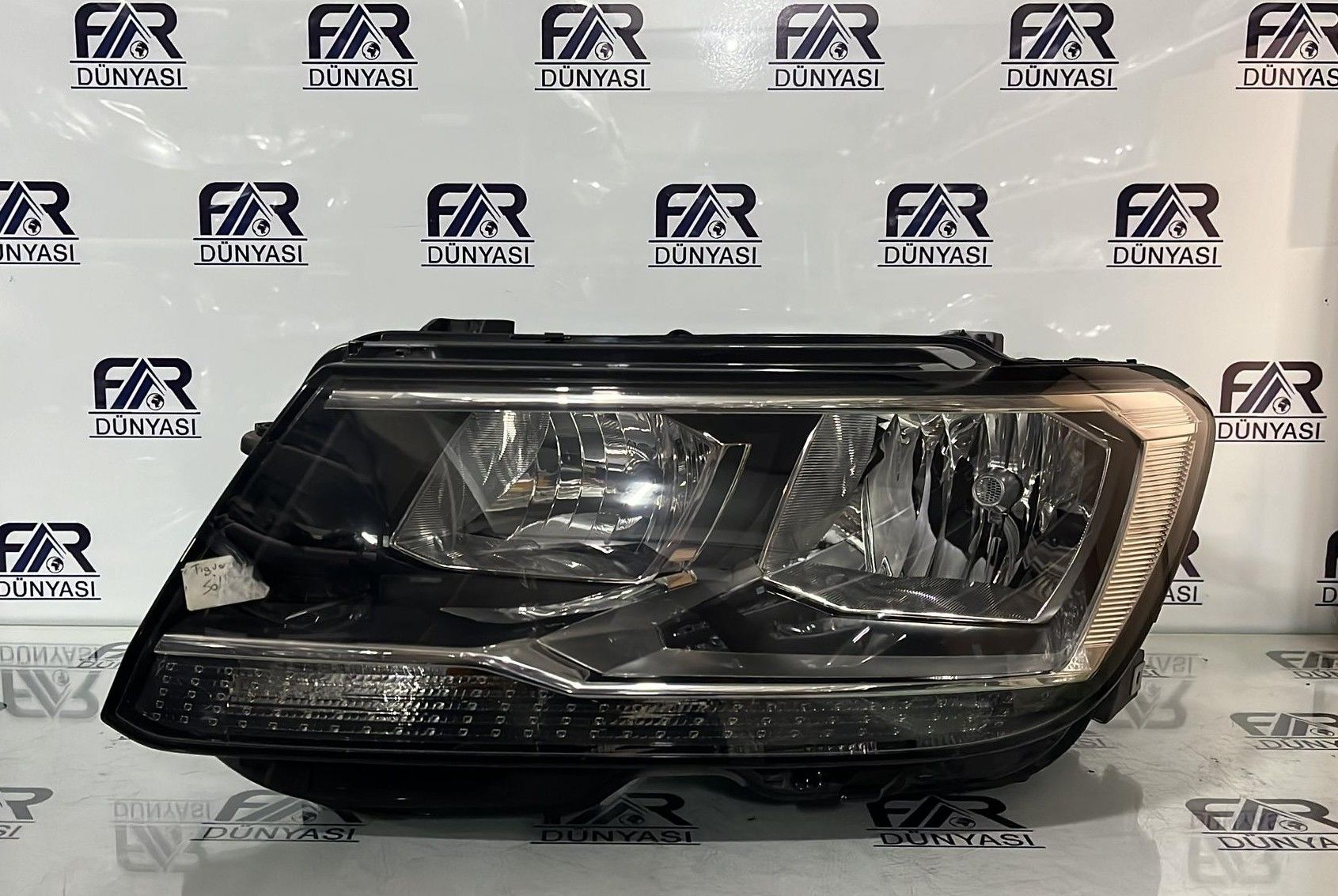 VOLKSWAGEN TIGUAN SOL FAR 16-20 ORIJINAL CIKMA 5NB941005B LE15A6357