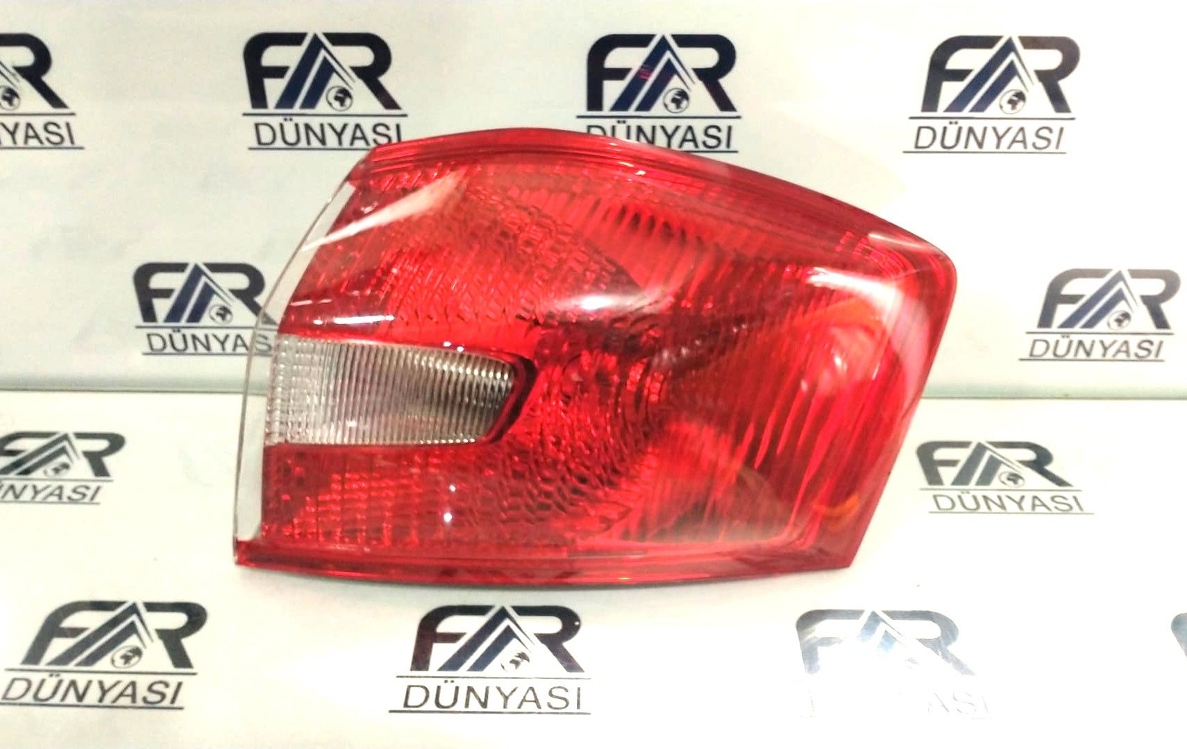 FORD KUGA SAG DIS STOP 08-12 ORIJINAL CIKMA 8V4113404AH