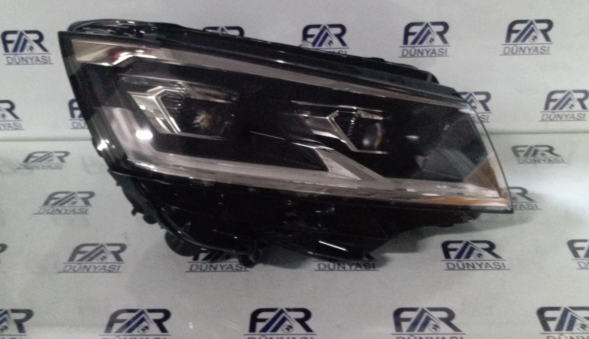 VOLKSWAGEN TRANSPORTER MULTIVAN LED SAG FAR 20-25 ORIJINAL SIFIR L360112 450885